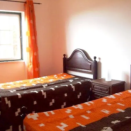 ヴィラ With 3 Bedrooms In Ulgueira With Wonderful Sea View Private Pool Enclosed Garden 2 Km From The Beach *